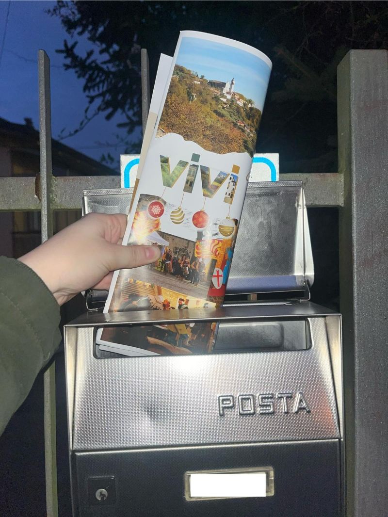 foto per whatsapp - distribuzione giornalini